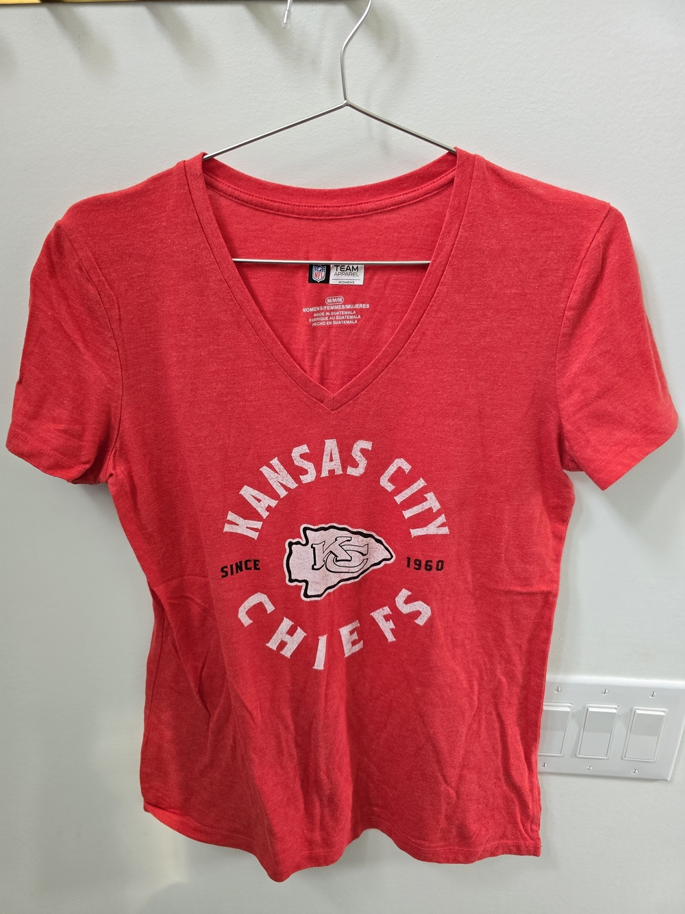 NFL Kansas City Chiefs Red V-Neck Short Sleeve Tee